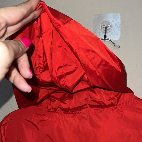 TCOT Women's Waterproof Rain
Jacket Lightweight Packable - Picture 9 of 9